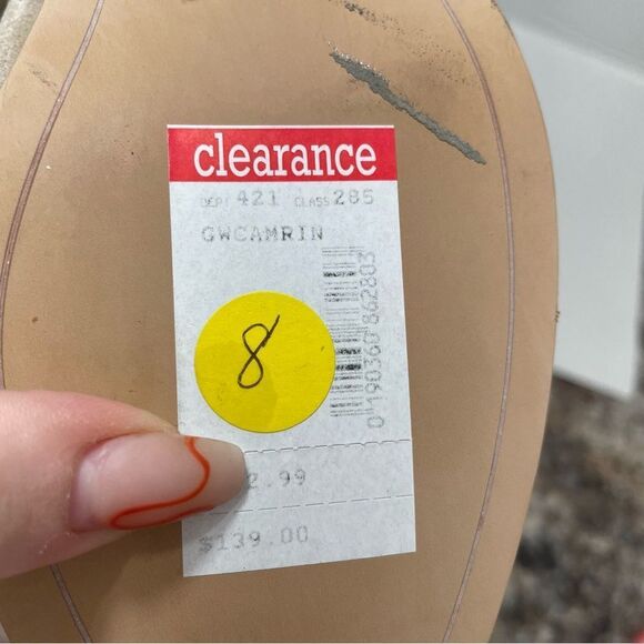 NWT Guess Beige Leather Heeled Booties - Picture 8 of 8